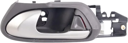 Vista 101 de TRQ Manija de puerta interior delantera izquierda cromada para el lado del conductor compatible con Chrysler 200 2011-2016
