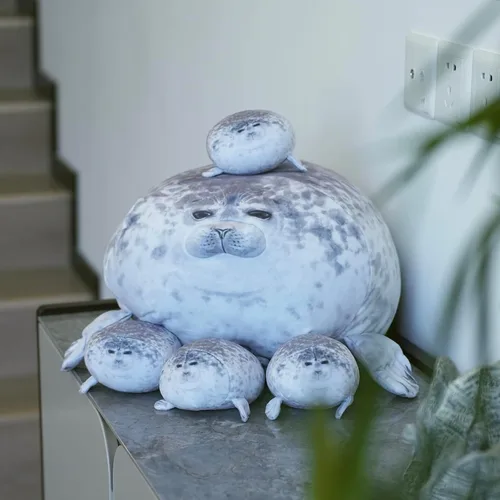 Vista 5 de Almohada gordita de 20 pulgadas con 4 bebés, almohada de felpa de sello grande, juguete de peluche suave y lindo para niños y adultos, gran idea