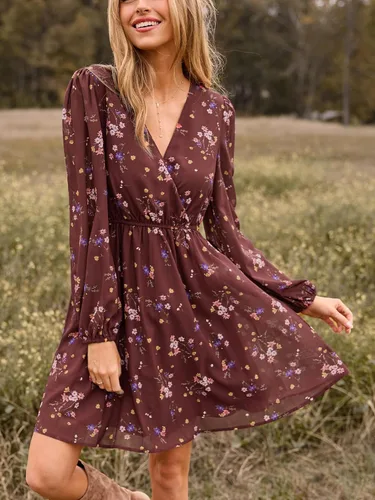 Vista 7 de CUPSHE Vestido floral de otoño para mujer, estilo bohemio, para vacaciones Borgoña Ditsy