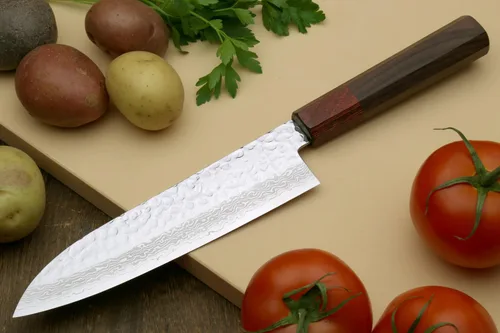 Vista 3 de Yoshihiro VG-10 Cuchillo de chef japonés multiusos de Damasco Santoku de 46 capas (mango de palisandro de 7 pulgadas)