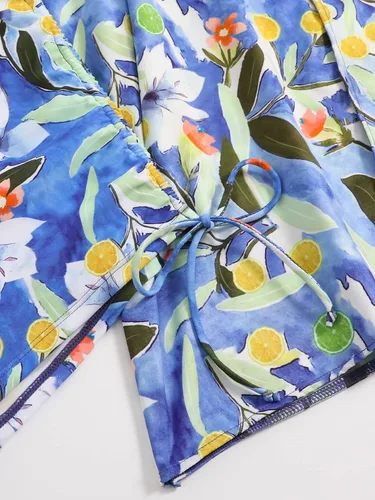 Vista 5 de Romwe Traje de baño de 3 piezas para mujer con estampado floral halter bikini conjunto con kimono