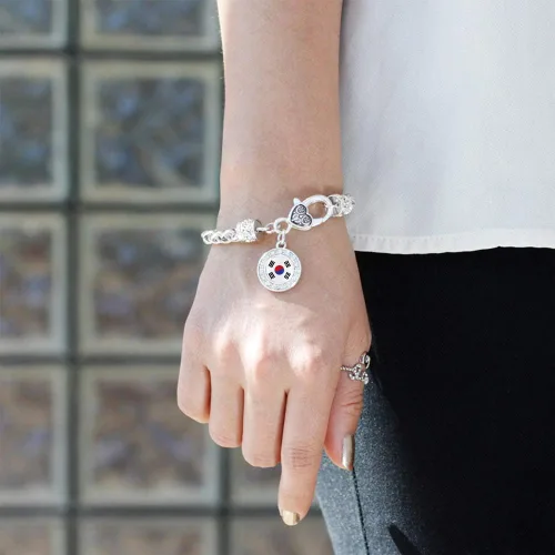 Vista 2 de Inspired Silver - Pulsera con dije de círculo de plata con joyas de circonita cúbica
