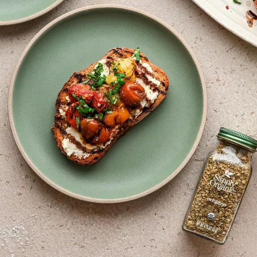 Vista 5 de Simply Organic Hoja de orégano picado y cernido certificado orgánico contenedor de 0.75 onzas Excelente en pizza, comida italiana y mexicana
