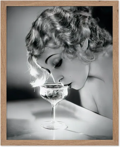 Vista 47 de Poster Master Póster Vintage Fotografiado - Impresión Deportiva Retro - Regalo para Artista, Amigo - Niñas Fumando, Cancha de Tenis, Pausa