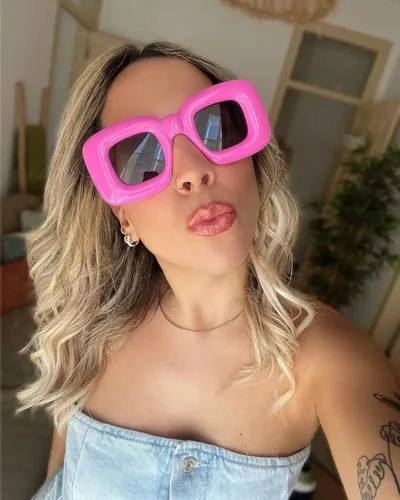 Vista 5 de VANLINKER Lindas gafas de sol cuadradas infladas para mujeres y hombres, gafas gruesas retro con marco grueso divertido máscara sombras VL9733