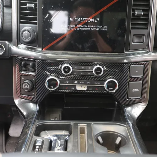 Vista 4 de Cubierta del panel de control central de fibra de carbono Tirm para Ford F150 2021+(aire acondicionado A/C)