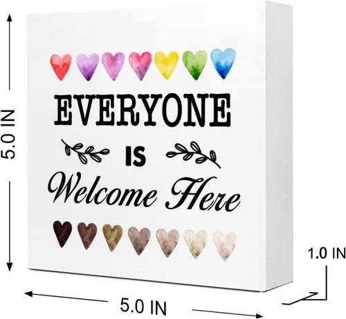 Vista 2 de Letrero de madera con texto en inglés «Everyone Is Welcome Here», letrero de bienvenida para el aula, letrero de bienvenida de regreso a clases