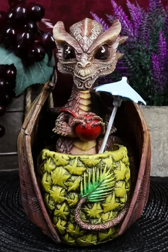 Vista 2 de Ebros Gift Figura de dragón de piña tropical de Tiki Mai Tai, bebida de alcohol borracho, 6.25 pulgadas de alto, medieval renacentista de fantasía