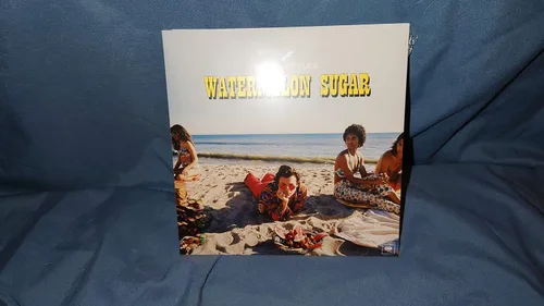 Vista 2 de Harry Styles - Watermelon Sugar 7" Black Colored Vinyl Single 3 Pictures Limited Edition