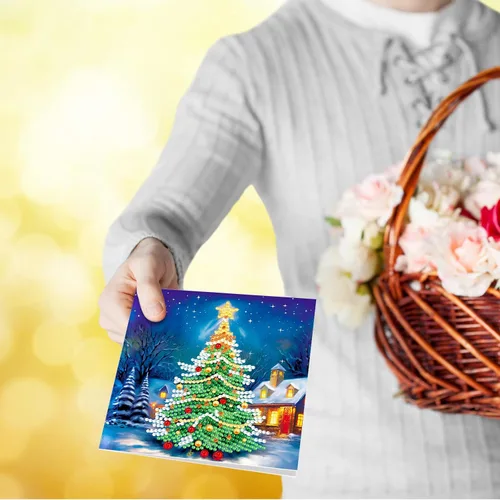 Vista 3 de LUSandy 8 paquetes de tarjetas de Navidad con pintura de diamante 5D para adultos, gnomos de Navidad, tarjetas de felicitación de arte de Papá Noel