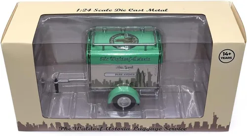 Vista 2 de Motor city classics Remolque Waldorf Astoria Escala 1:24 - Verde