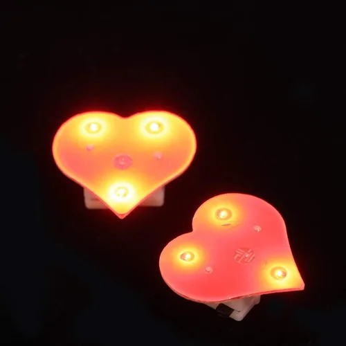 Vista 5 de El Mammoth eléctrico rojo LED enciende encendido encendido corazón broches