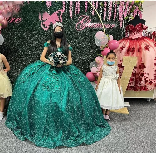 Vista 4 de Youjiayi Vestidos de quinceañera florales 3D para mujer, vestidos largos de tul hinchados, vestidos de baile de graduación con hombros descubiertos