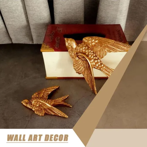 Vista 7 de YARDWE Figura de gorriones dorados para colgar en la pared, figuras de pájaros, esculturas de pared de resina de jardín, colgante, decoración