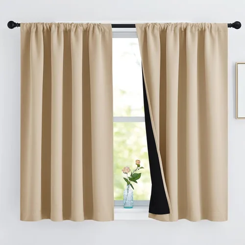 Vista 124 de NICETOWN Biscotti Beige 100% Cortinas opacas de 45" de largo para cocina, bolsillo con varilla para sótano completamente opaco, cortinas térmicas