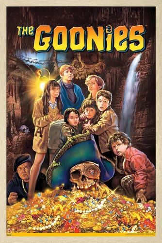 Vista 15 de Trends International The Goonies - Póster de pared de una hoja, 14.725 x 22.375 pulgadas, versión con marco de madera tipo granero Versión enmarcada