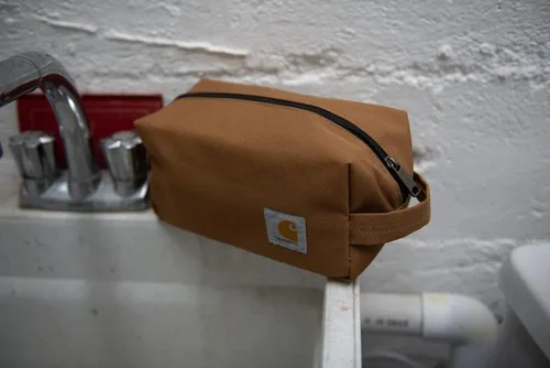 Vista 6 de Carhartt Kit, Negro, talla única , Kit de viaje, bolsa organizadora duradera para artículos de tocador