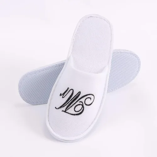 Vista 7 de Romance Helpers Couple Slipper Gift Set Set of 2 White Matching Spa Hotel Bath Slippers for Couples