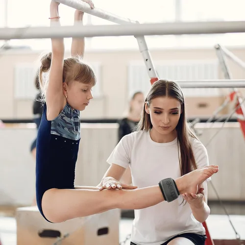 Vista 7 de Sportneer Pesas de tobillo de 0.5/1/2/3/5 libras, 1 par de pesas de muñeca y pierna para mujeres, hombres, niños y niños con correas ajustables