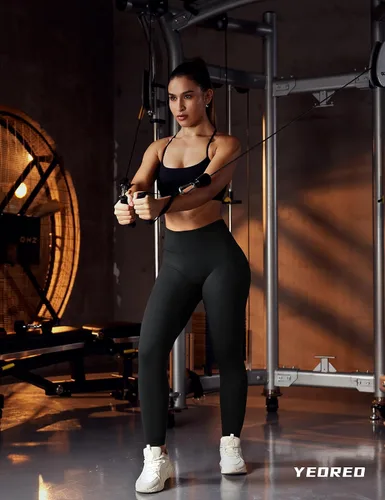 Vista 5 de YEOREO Liz - Leggings de entrenamiento para mujer, cintura alta, levantamiento de glúteos, espalda en V, sin costuras, para gimnasio, yoga