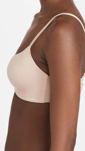 Vista 4 de Calvin Klein Sostén de cuello redondo ligeramente forrado Liquid Touch para mujer
