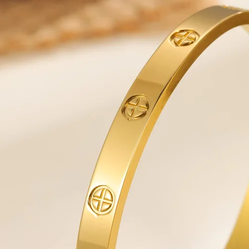 Vista 6 de YUFANHY Brazalete de acero inoxidable chapado en oro de 18 quilates para mujeres y niñas, regalos novedosos para mujeres y mujeres, pulsera