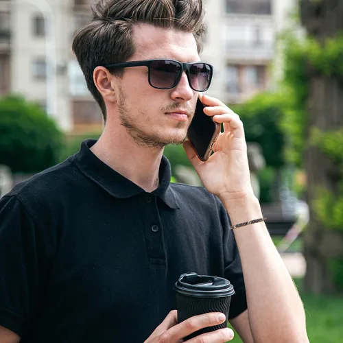 Vista 2 de GAVU Pulsera de cuentas de hematita para hombre