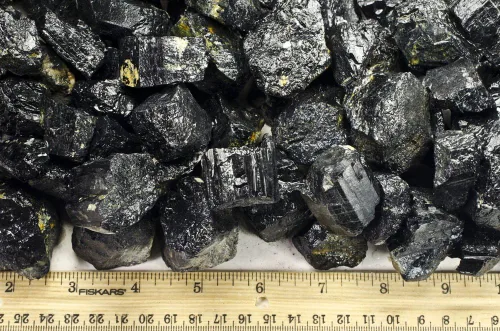 Vista 3 de Fantasia Materiales 1 libra de piedras ásperas de turmalina negra de la India