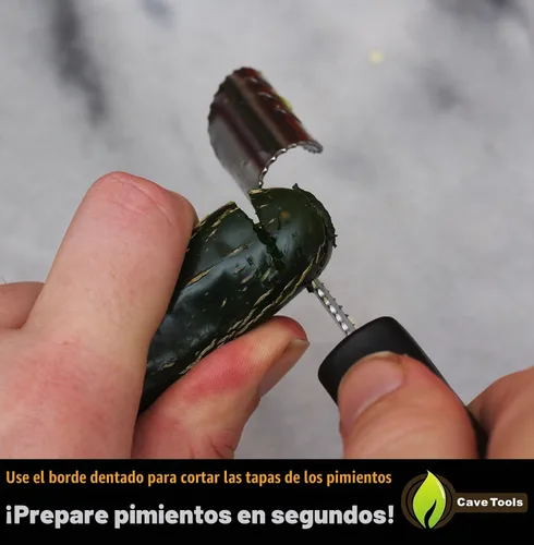 Vista 2 de Cave Tools descarozador de jalapeños de acero inoxidable. Se puede utilizar para pelar o cortar plátanos o chilis para asar en parrilla, ahumadora u