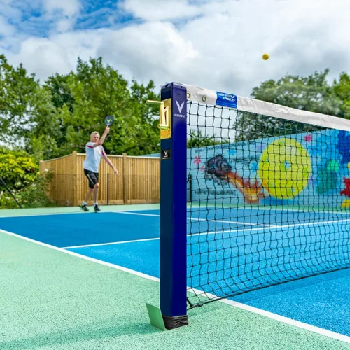 Vista 5 de Vermont Postes de pickleball Tamaño reglamentario, postes de acero resistentes a la intemperie con enchufes de tierra opcionales, solo postes