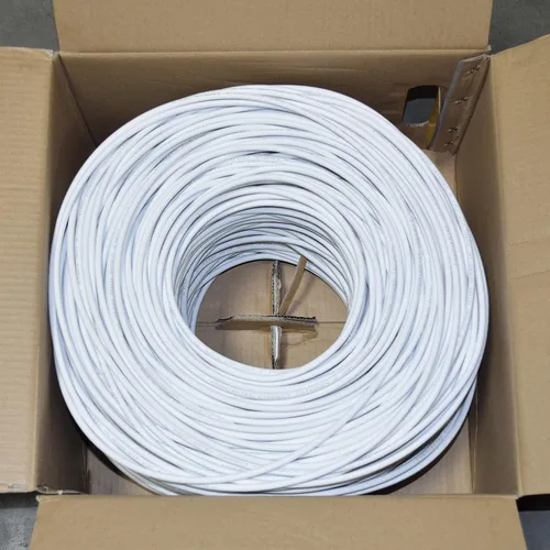 Vista 2 de Premiertek 1000Ft Cat6 CMP Plenum 23AWG CCA UTP 4 pares de cable LAN de red premium 550MHz blanco