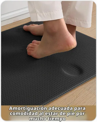 Vista 4 de Color&Geometry - Alfombra antifatiga acolchada para la cocina, para el piso - 17"x79", larga, fácil de limpiar, a prueba de agua y aceite Negro