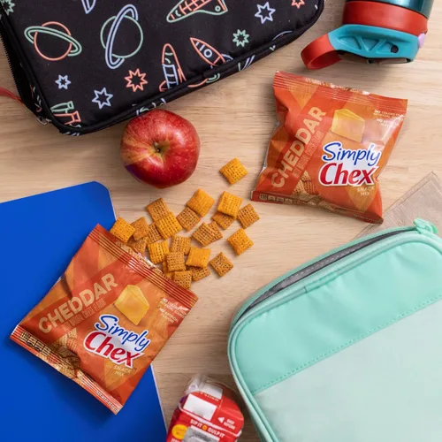 Vista 3 de Simply Chex Snack Mix, Cheddar, 0.92 onzas (paquete de 60)