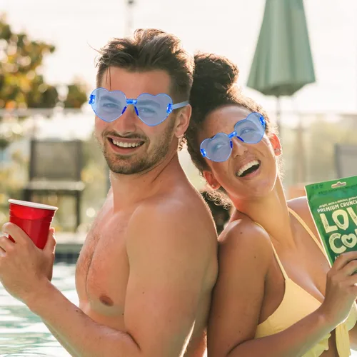 Vista 5 de AEAHALY Lentes de sol con forma de corazón blanco, verde, azul, morado, rosa, rojo, para mujer, con forma de corazón, a granel, para fiestas