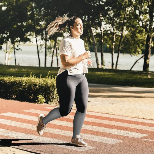 Vista 3 de FEYHAY Calcetines de compresión de cobre de talla grande (3 pares) de circulación de 20-30 mmHg es el mejor atlético y diario para hombres y mujeres