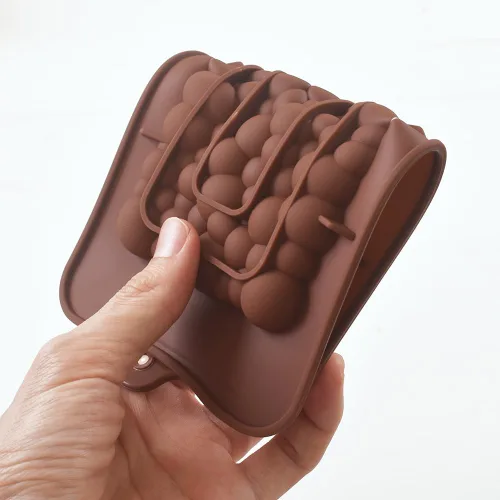 Vista 4 de ionEgg Bubbles Break Apart - Moldes de silicona para barra de chocolate, proteínas y barras energéticas, 4 paquetes
