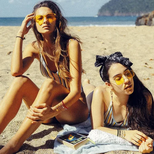 Vista 3 de CASDAN 24 pulseras de cuerda de girasol para mujer, hechas a mano, con dijes de cuerda trenzada, estilo bohemio, ajustable, impermeables