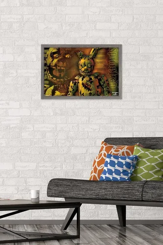 Vista 2 de Trends International Five Nights at Freddy's - Póster de pared Springtrap, 14.725 x 22.375 pulgadas, versión con marco de madera tipo granero