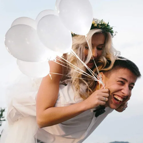 Vista 3 de Paquete de 30 globos LED, luces blancas para fiesta de cumpleaños y decoración de bodas Blanco 30