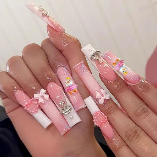 Vista 10 de Uñas postizas a presión de ballet negras, uñas postizas largas cuadradas con punta francesa, uñas postizas con lazo rosa con diseños de perlas