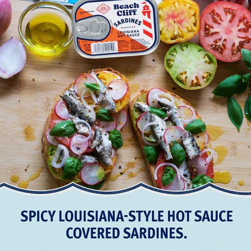 Vista 4 de Beach Cliff Sardinas Silvestres en Salsa Picante de Louisiana, lata de 3.75 oz - 14g de proteína por porción - Sin gluten, apto para dieta keto