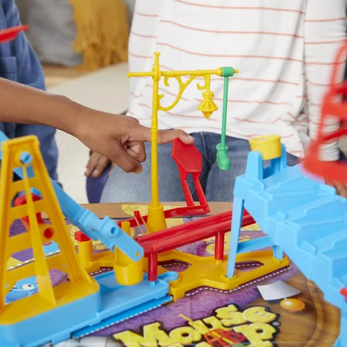 Vista 5 de Hasbro Gaming Juego de Mesa Mouse Trap para Niños de 6 Años en Adelante, Juego Clásico para 2-4 Jugadores, con Configuración más Fácil que