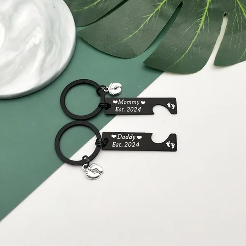 Vista 4 de Juego de llaveros de regalo de joyería de anuncio de embarazo, regalo para la madre para ser recién nacidos, regalos para mamá por primera vez