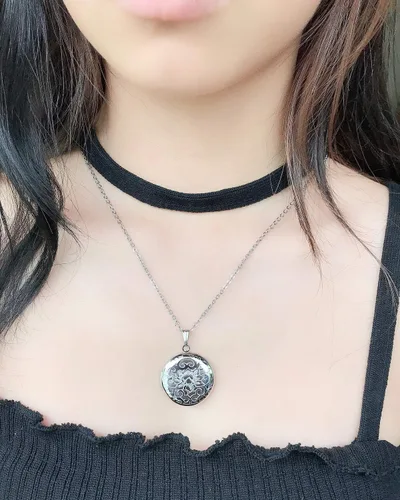 Vista 5 de Collar redondo con medallón que sostiene imágenes de forma de corazón, medallones en forma de círculo, regalo para joyas de niña, Esmalte