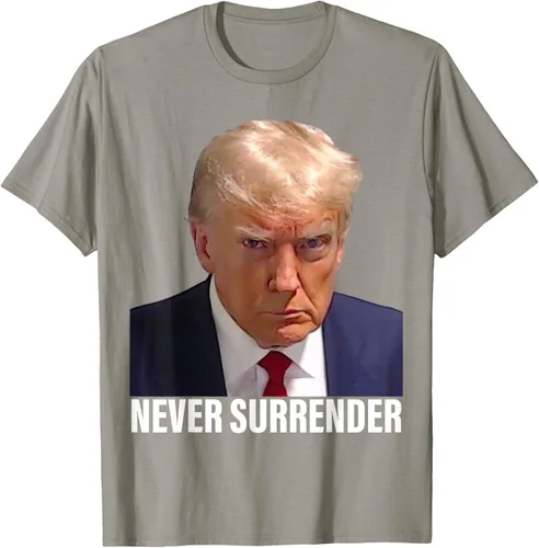 Vista 28 de Camiseta Pro Trump Mugshot Never Surrender para hombre y mujer, Negro