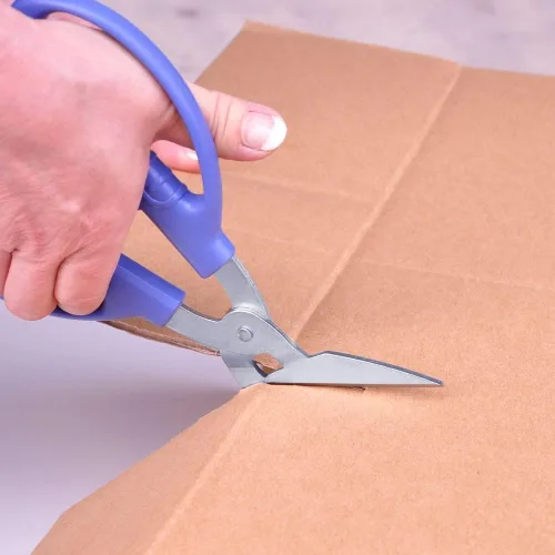Vista 2 de CANARY Tijeras de Cartón Corrugado de 8.5", Tijeras para Manualidades de Trabajo Pesado con Hoja Angulada, Acero Inoxidable Japonés, Fabricadas