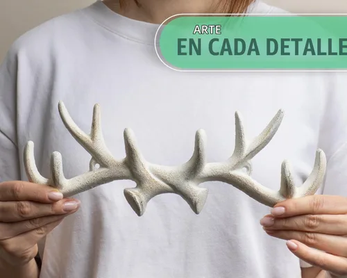 Vista 4 de Comfify ganchos de pared decorativos con cornamenta de ciervo para pared - Para sacos, sombreros, llaves y más - Acabado rústico - Incluye tornillos
