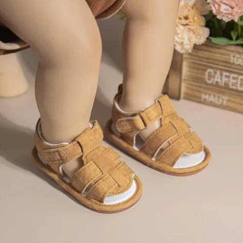 Vista 4 de KIDSUN Sandalias para bebés y niñas, zapatos de playa de verano para bebés, suela de goma antideslizante, zapatos de cuna para primeros pasos