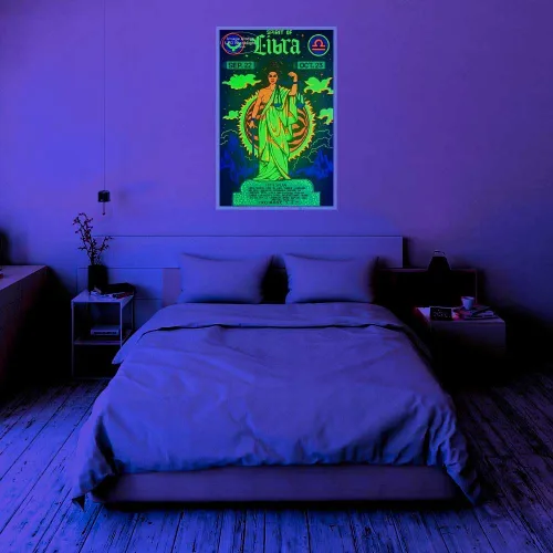 Vista 5 de Libra signo del zodiaco - Laminado - Póster de luz negra - 23.5 x 35.5 pulgadas