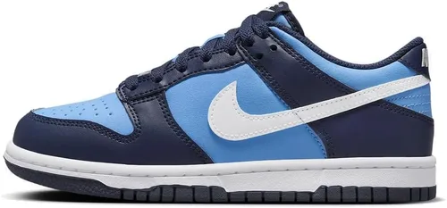 Vista 68 de Nike Kid's Dunk Low Sneaker